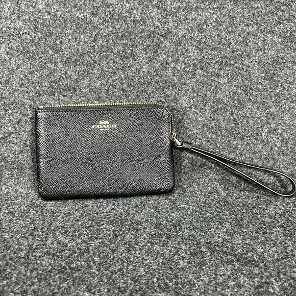 Coach Large Corner Zip pebble texture Wristlet Wallet Gold black - Picture 1 of 4